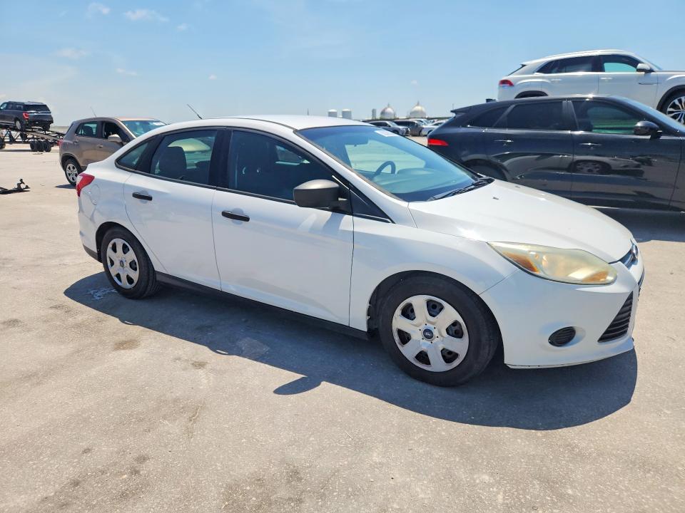 Photo 4 from auction – 2014 FORD FOCUS with VIN 1FADP3E20EL320908