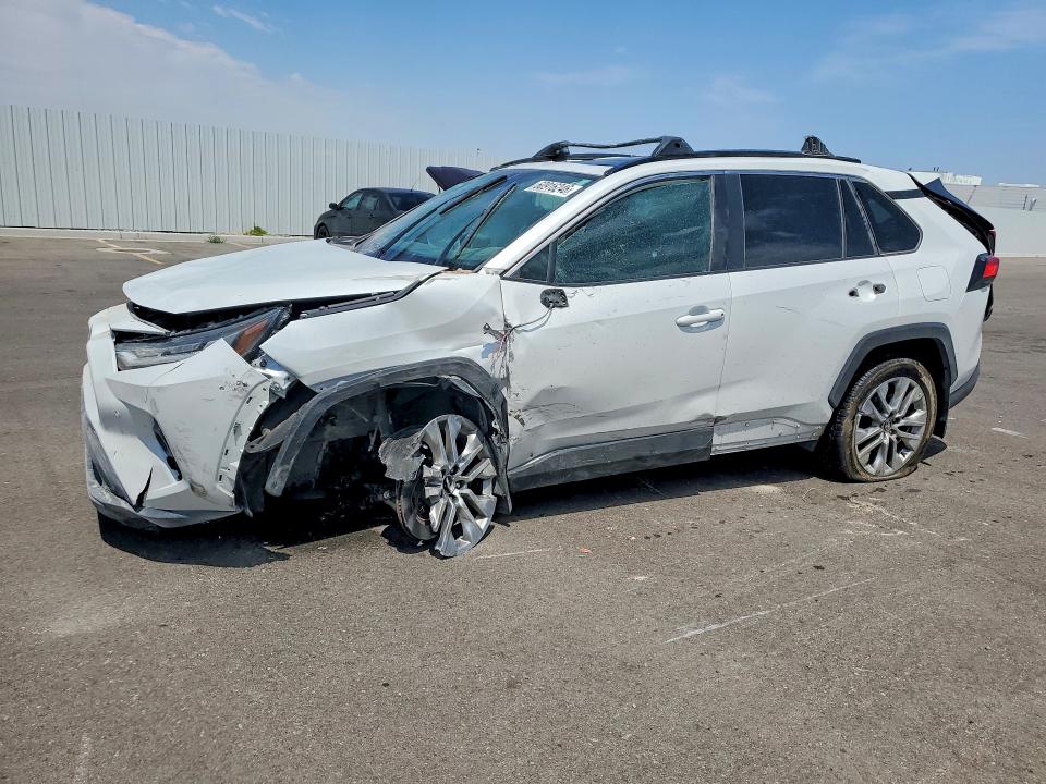 TOYOTA RAV4 2024 with VIN 2T3A1RFV5RW435047 - Photo from auction