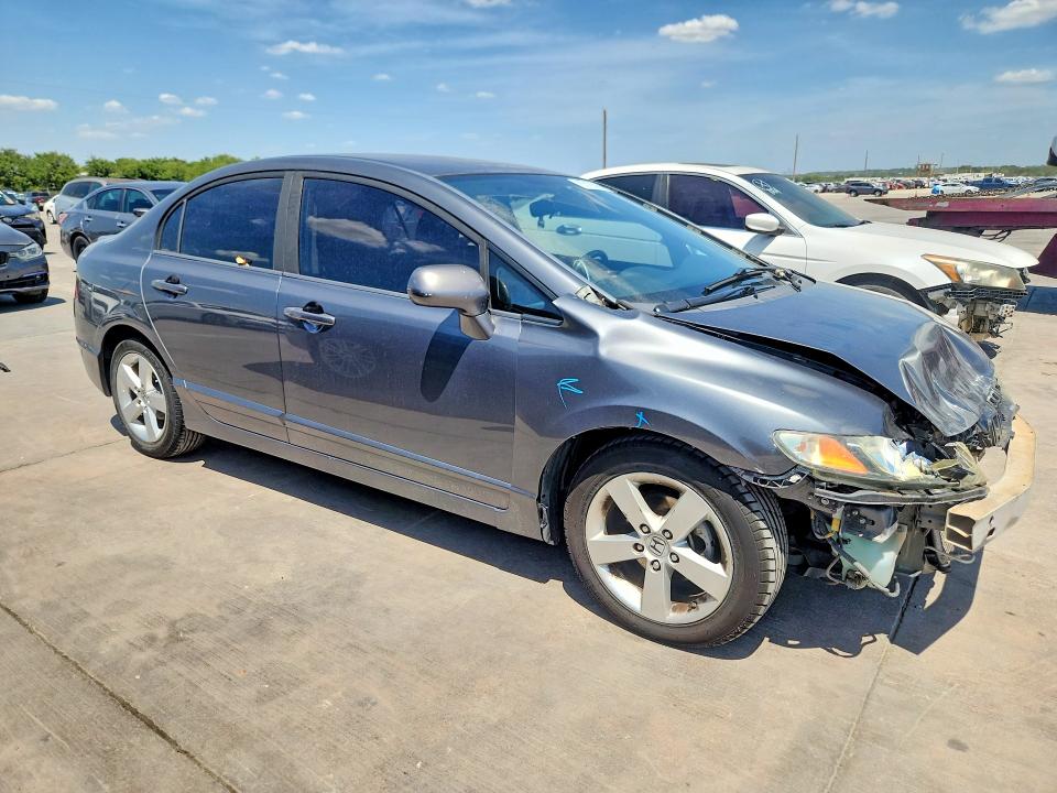 Photo 4 from auction – 2010 HONDA CIVIC with VIN 19XFA1F69AE065978
