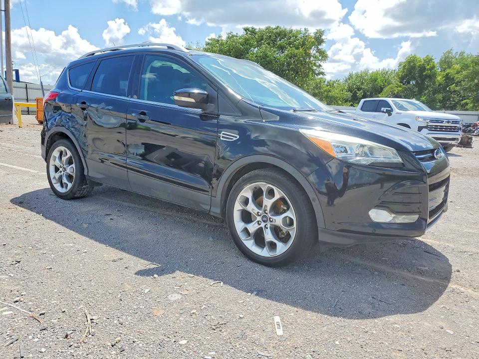 Photo 4 from auction – 2016 FORD ESCAPE with VIN 1FMCU0J9XGUB36701