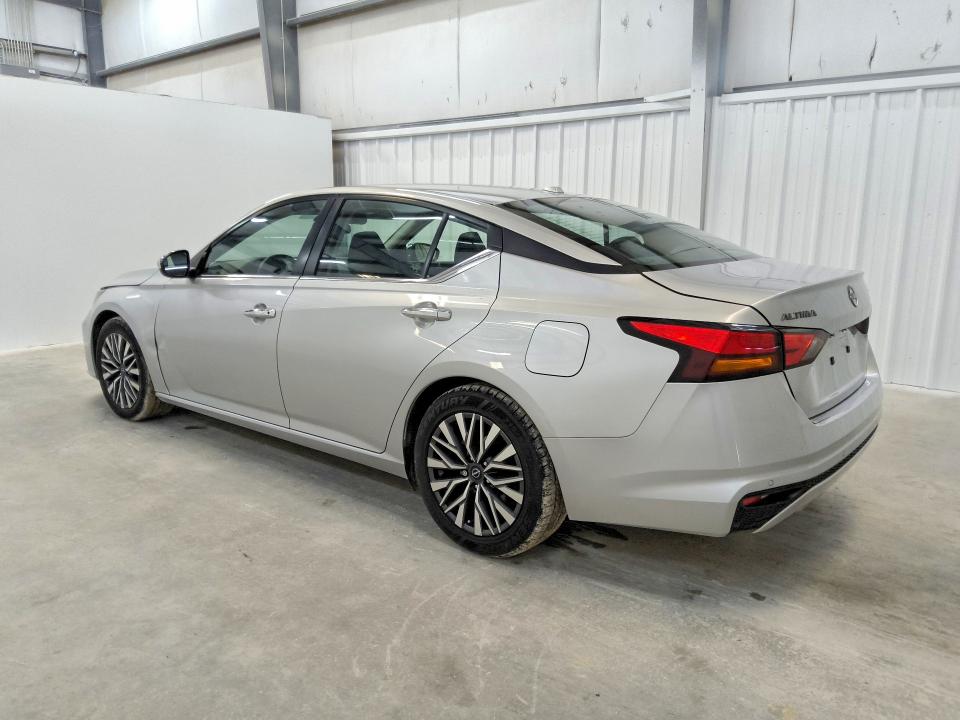 Photo 2 from auction – 2024 NISSAN ALTIMA with VIN 1N4BL4DV6RN346122