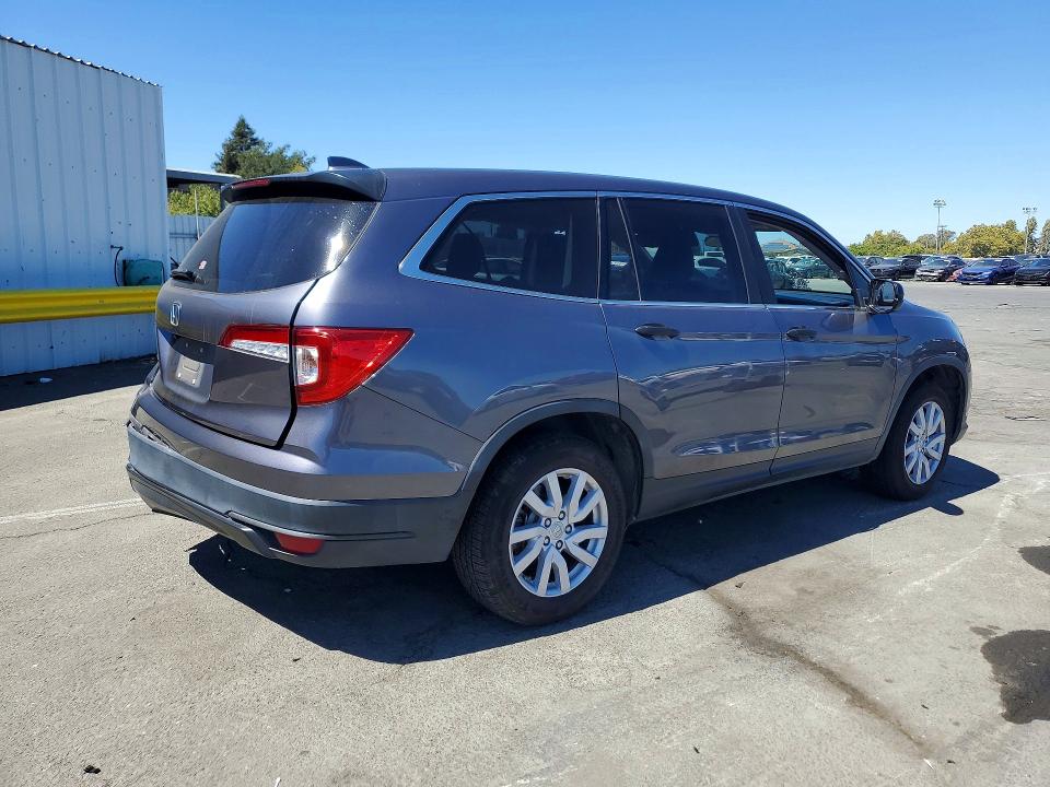 Photo 3 from auction – 2020 HONDA PILOT with VIN 5FNYF5H19LB017560