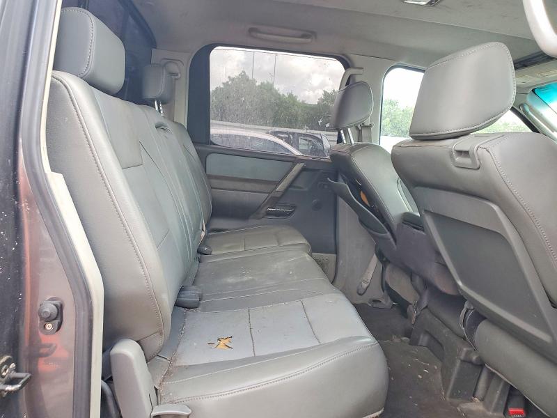 Photo 10 from auction – 2004 NISSAN TITAN with VIN 1N6AA07BX4N525050