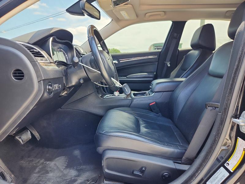 Photo 7 from auction – 2015 CHRYSLER 300C with VIN 2C3CCAEG7FH849003