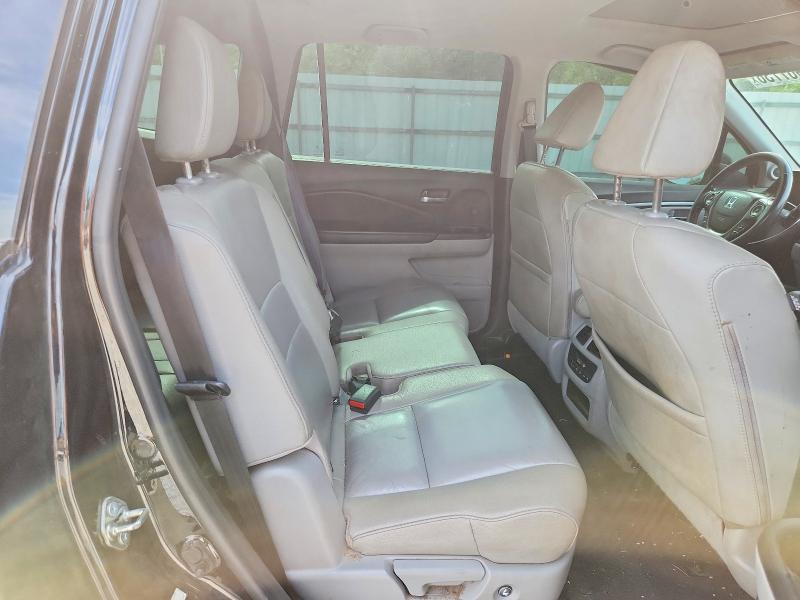 Photo 11 from auction – 2016 HONDA PILOT with VIN 5FNYF6H58GB109600