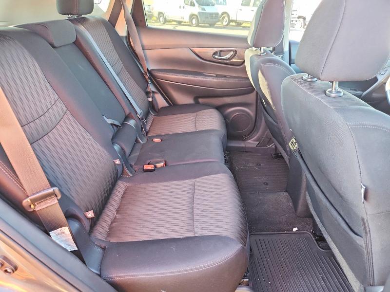 Photo 11 from auction – 2018 NISSAN ROGUE with VIN 5N1AT2MV4JC727103