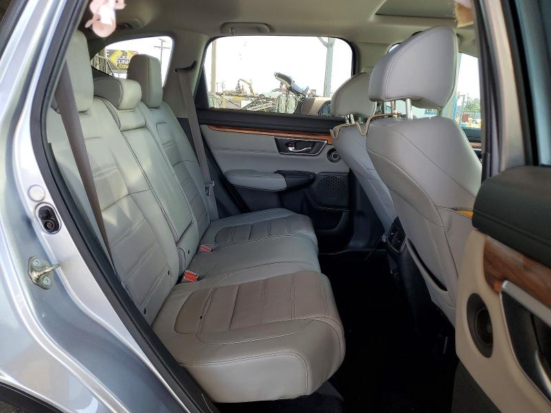 Photo 11 from auction – 2017 HONDA CR-V with VIN 7FARW1H9XHE022670