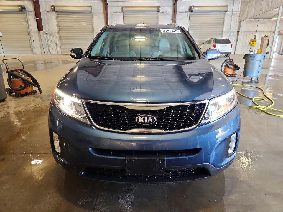 Photo 5 from auction – 2014 KIA SORENTO with VIN 5XYKT3A61EG475730