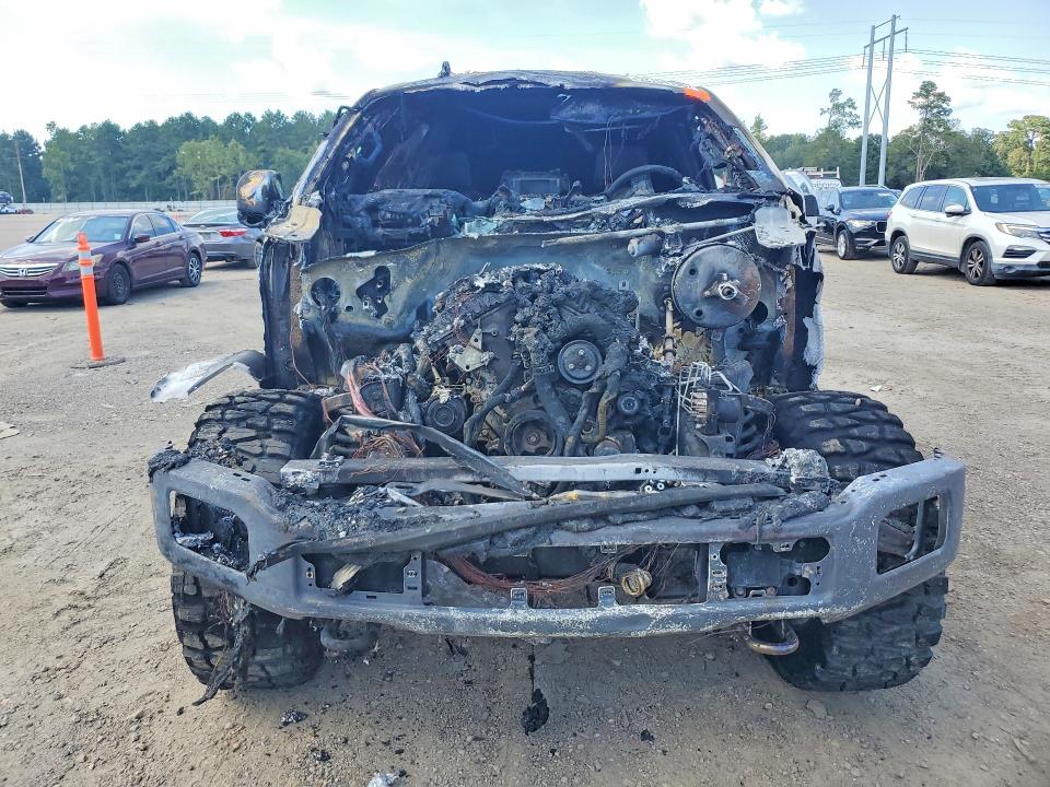 Photo 5 from auction – 2018 FORD F150 with VIN 1FTEW1EG5JFB51141