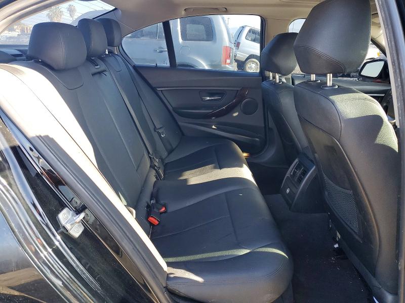 Photo 10 from auction – 2015 BMW 328 with VIN WBA3A5C59FF611095