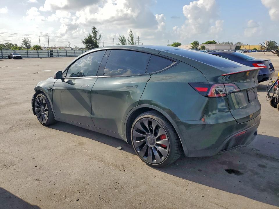 Photo 2 from auction – 2022 TESLA MODEL Y with VIN 7SAYGDEF7NF536619