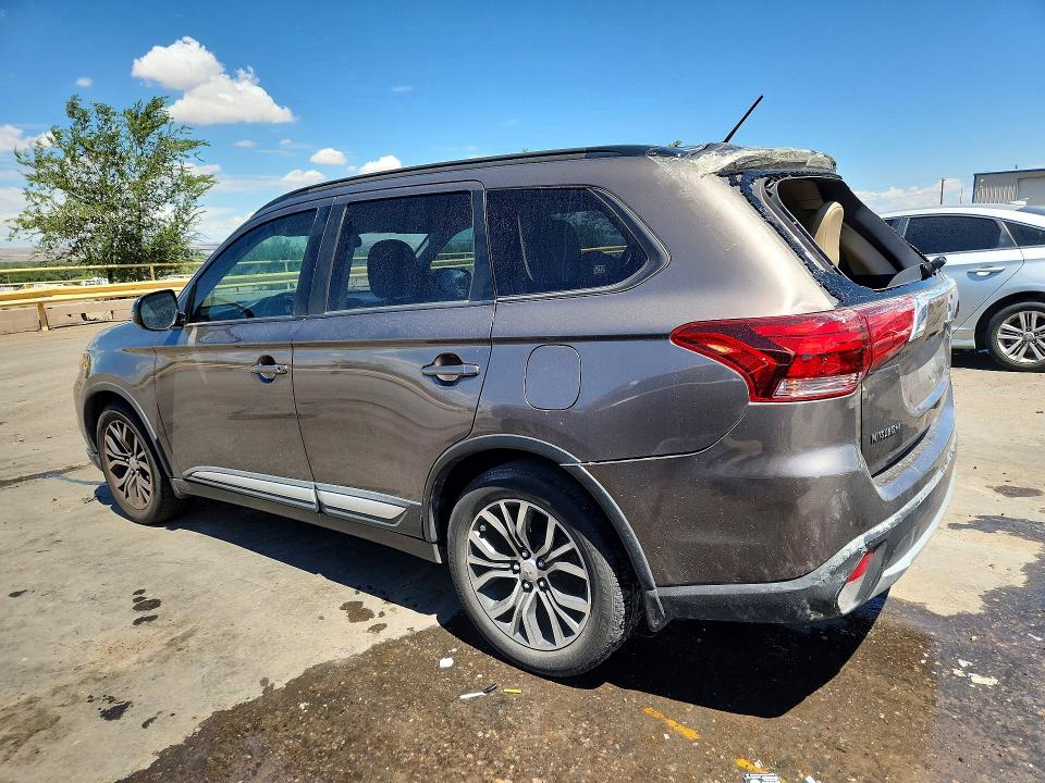Photo 2 from auction – 2016 MITSUBISHI OUTLANDER with VIN JA4AD3A32GZ052622