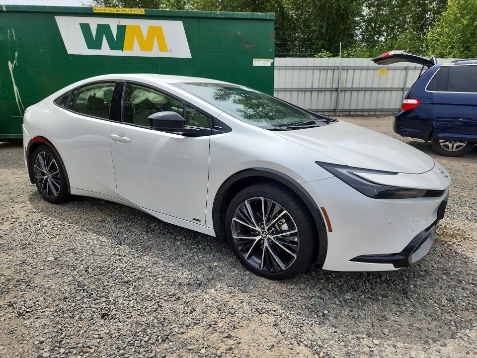 Photo 4 from auction – 2023 TOYOTA PRIUS with VIN JTDADABU6P3003850