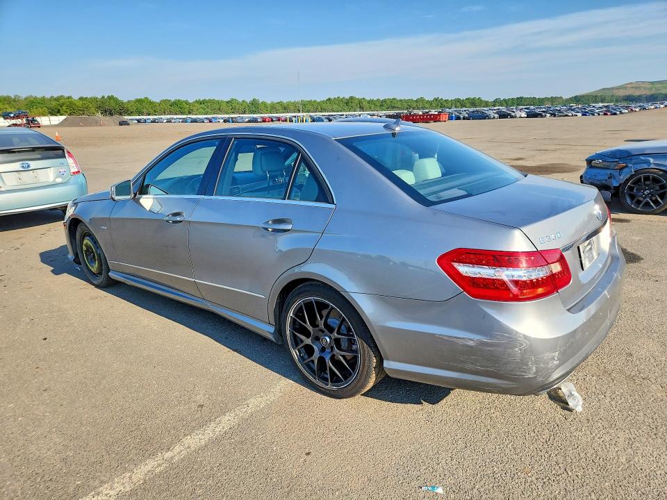 Photo 2 from auction – 2012 MERCEDES-BENZ E with VIN WDDHF5KBXCA570489