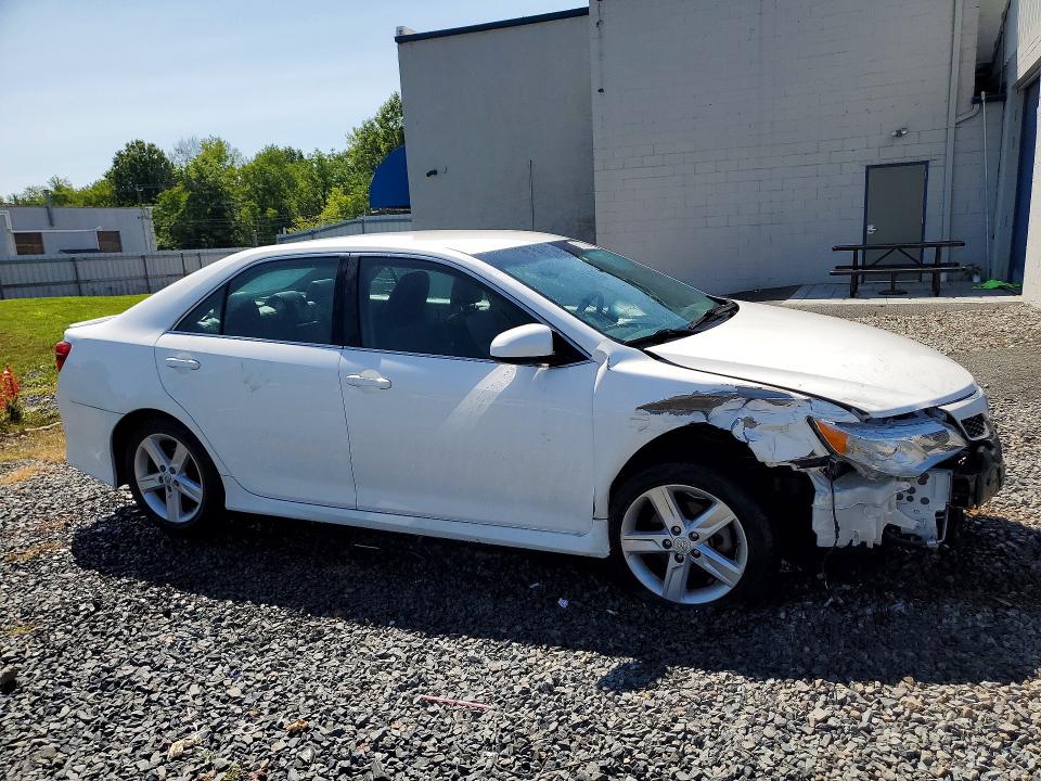 Photo 4 from auction – 2014 TOYOTA CAMRY with VIN 4T1BF1FK9EU801401
