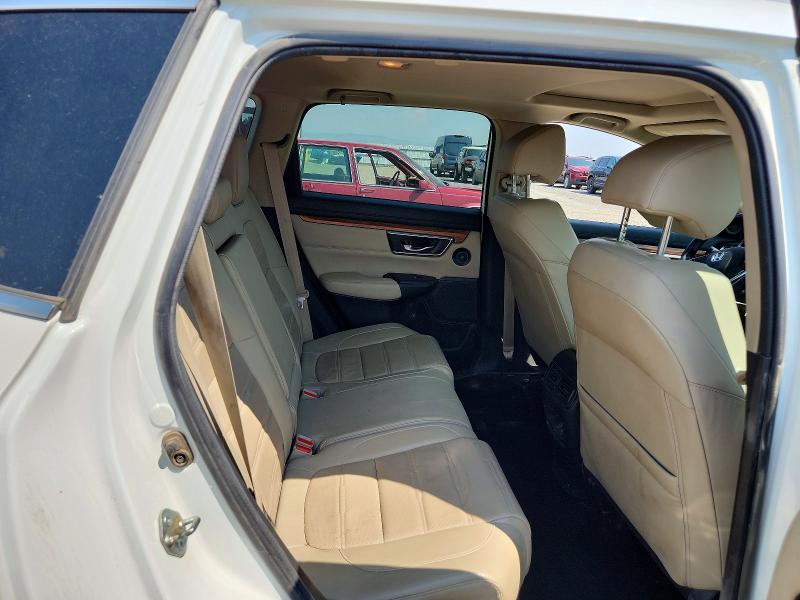 Photo 10 from auction – 2018 HONDA CR-V with VIN 2HKRW2H8XJH674589