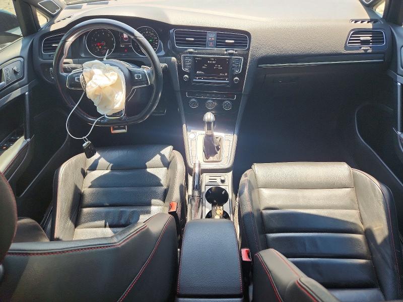 Снимка 8 от търг – 2016 VOLKSWAGEN GTI с VIN 3VW4T7AU2GM053953