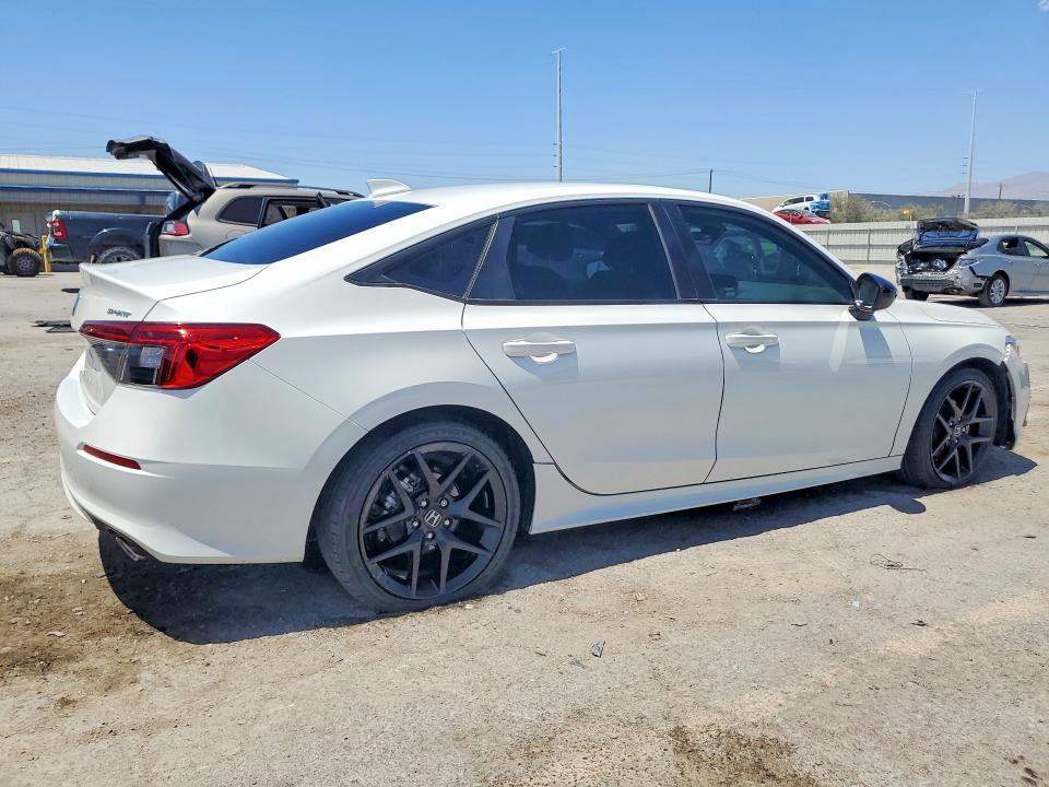 Photo 3 from auction – 2022 HONDA CIVIC with VIN 2HGFE2F58NH606287