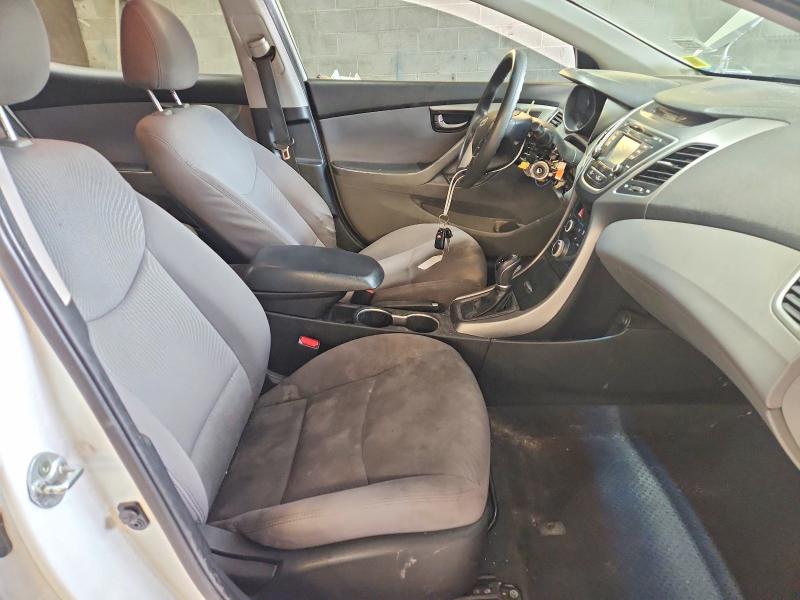 Photo 7 from auction – 2016 HYUNDAI ELANTRA with VIN 5NPDH4AE1GH659813