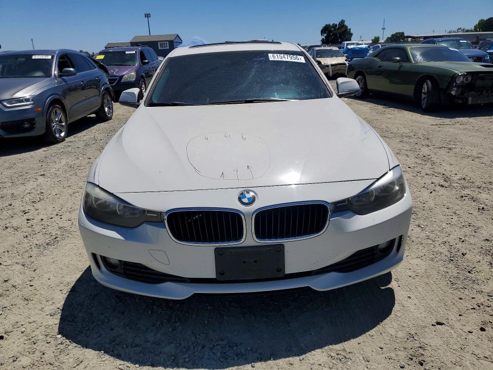 Photo 5 from auction – 2014 BMW 328 with VIN WBA3D5C5XEKX98876