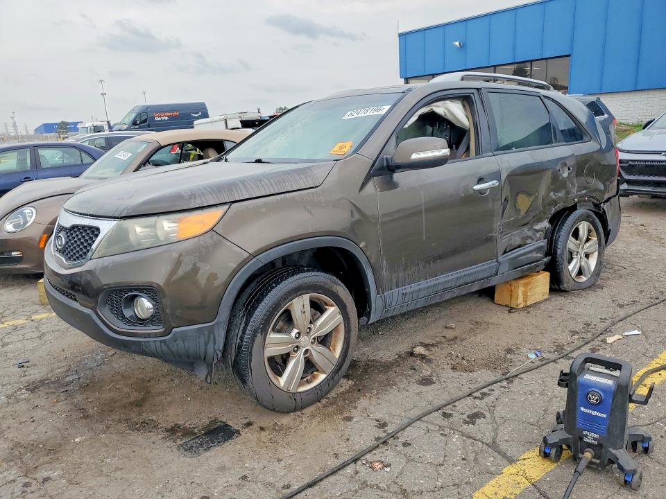 Photo 1 from auction – 2012 KIA SORENTO with VIN 5XYKU4A22CG197580