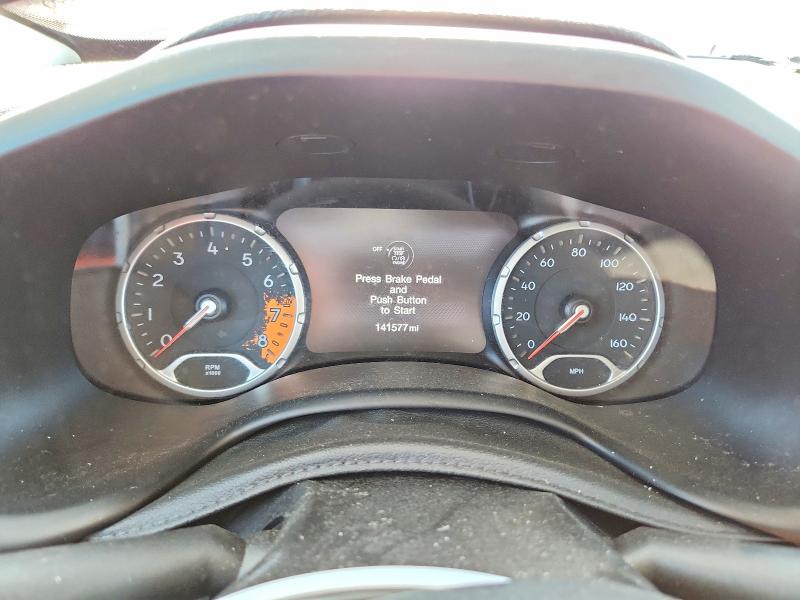 Photo 9 from auction – 2015 JEEP RENEGADE with VIN ZACCJBCT5FPC01228