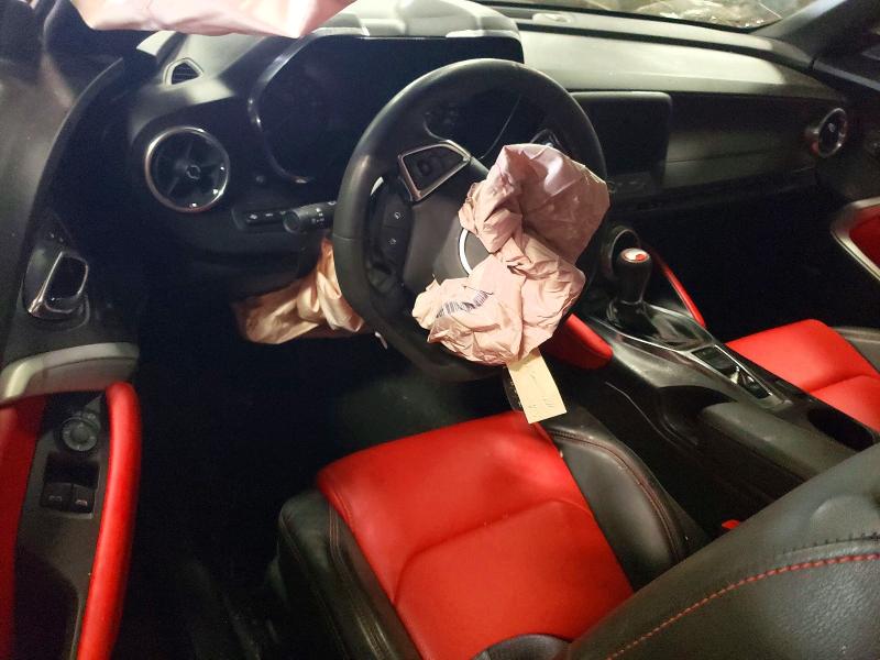 Photo 8 from auction – 2017 CHEVROLET CAMARO with VIN 1G1FG1R76H0107182