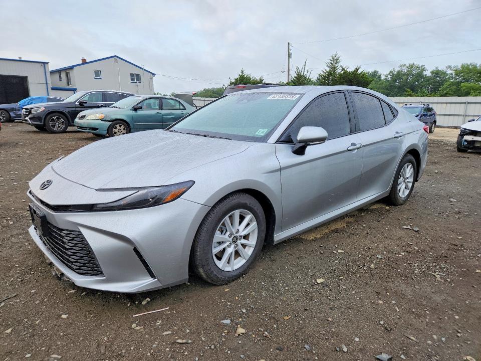 TOYOTA CAMRY 2026 with VIN 4T1DAACK0TU698037 - Photo from auction