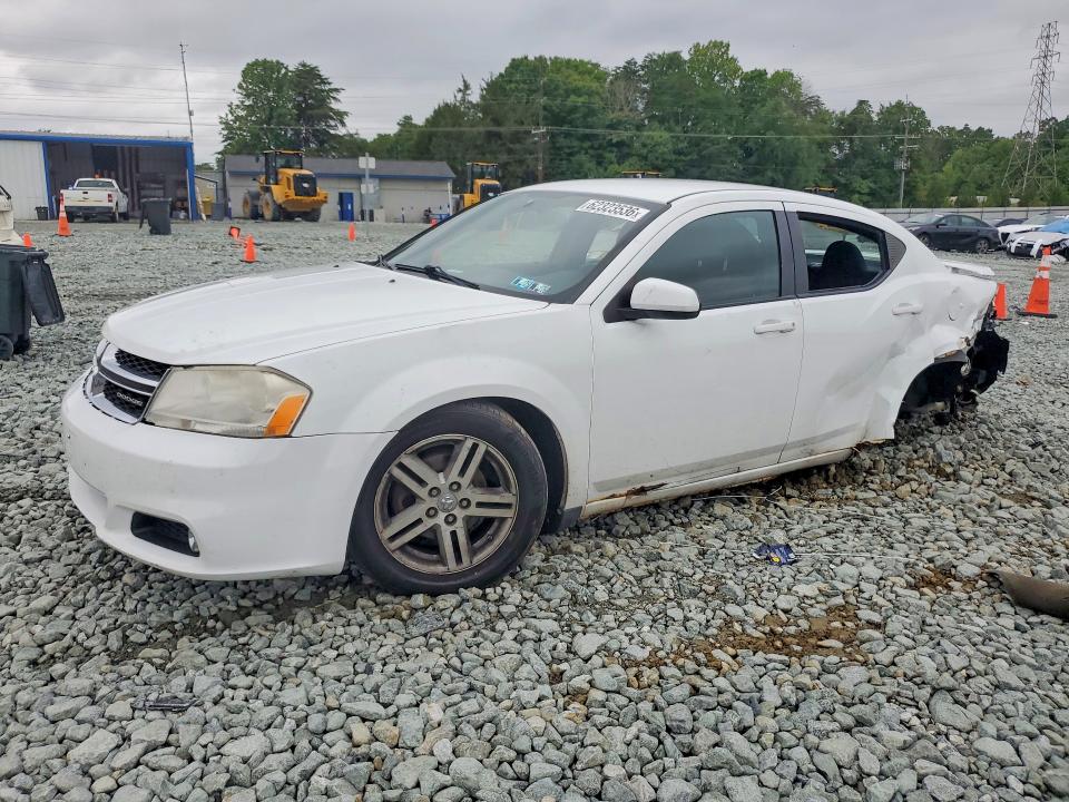 2011 DODGE AVENGER - Търг №62323536