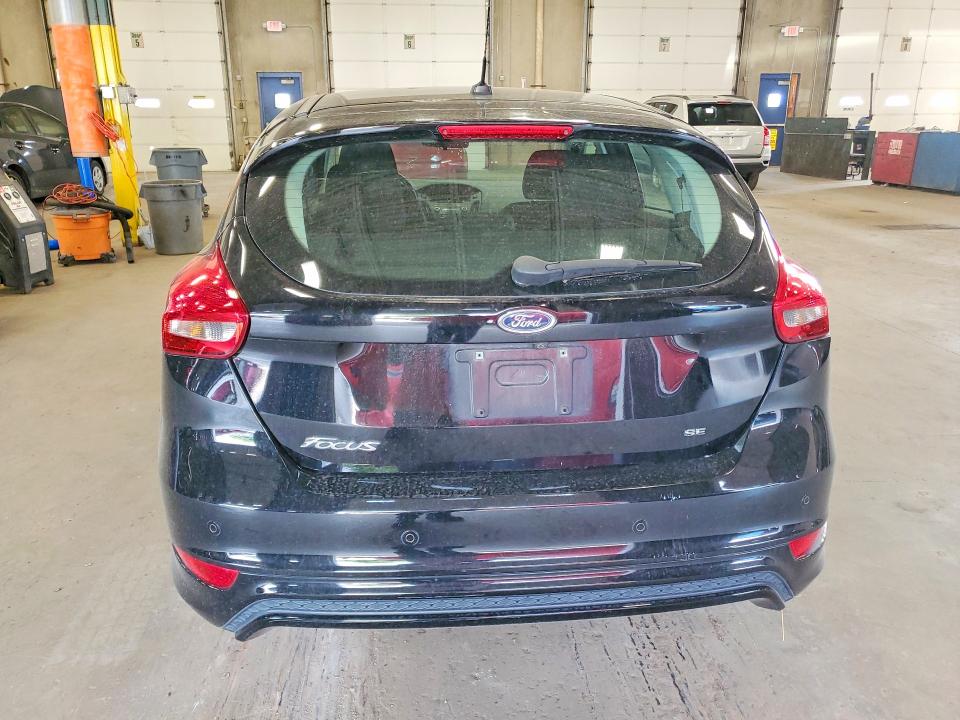 Photo 6 from auction – 2016 FORD FOCUS with VIN 1FADP3K21GL294004