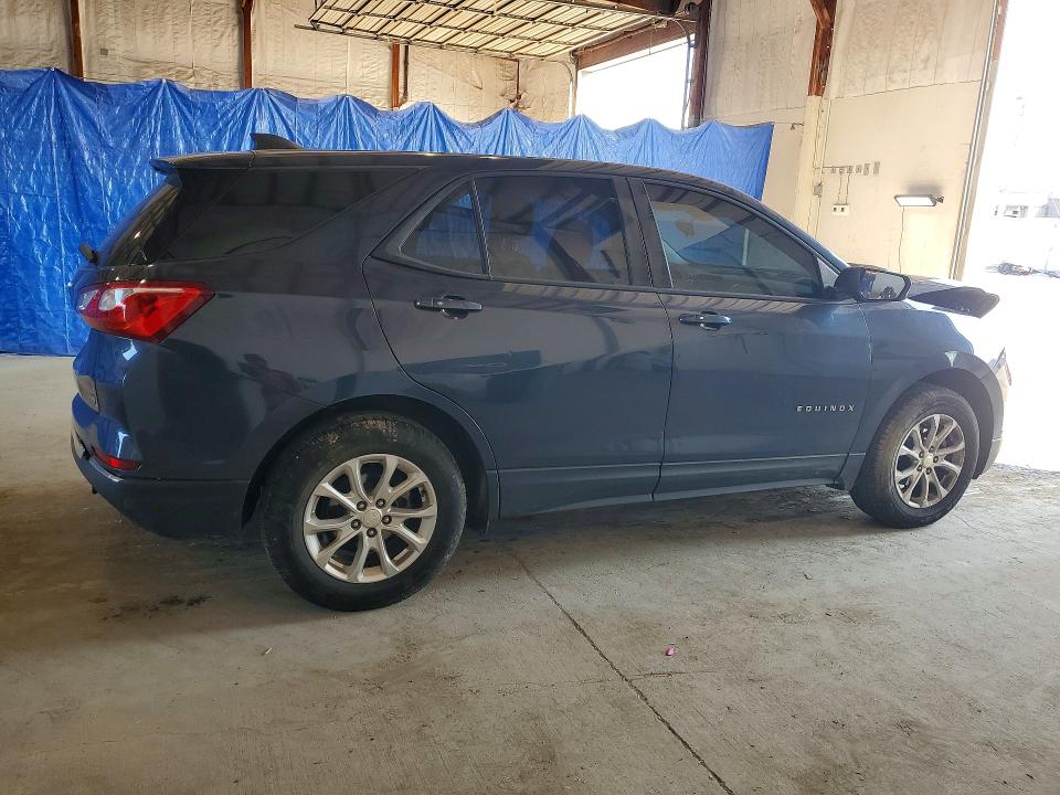 Photo 3 from auction – 2018 CHEVROLET EQUINOX with VIN 3GNAXREV6JS533173