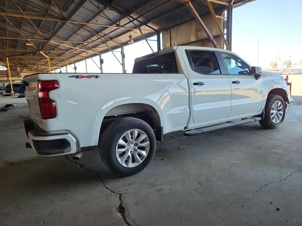 Photo 3 from auction – 2026 CHEVROLET SILVERADO with VIN 1GCPKBEK6TZ109741