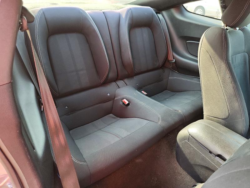 صورة رقم 10 من المزاد - 2018 FORD MUSTANG مع VIN 1FA6P8TH4J5106841