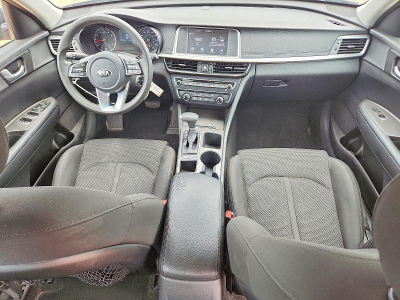 Photo 8 from auction – 2019 KIA OPTIMA with VIN 5XXGT4L31KG295680
