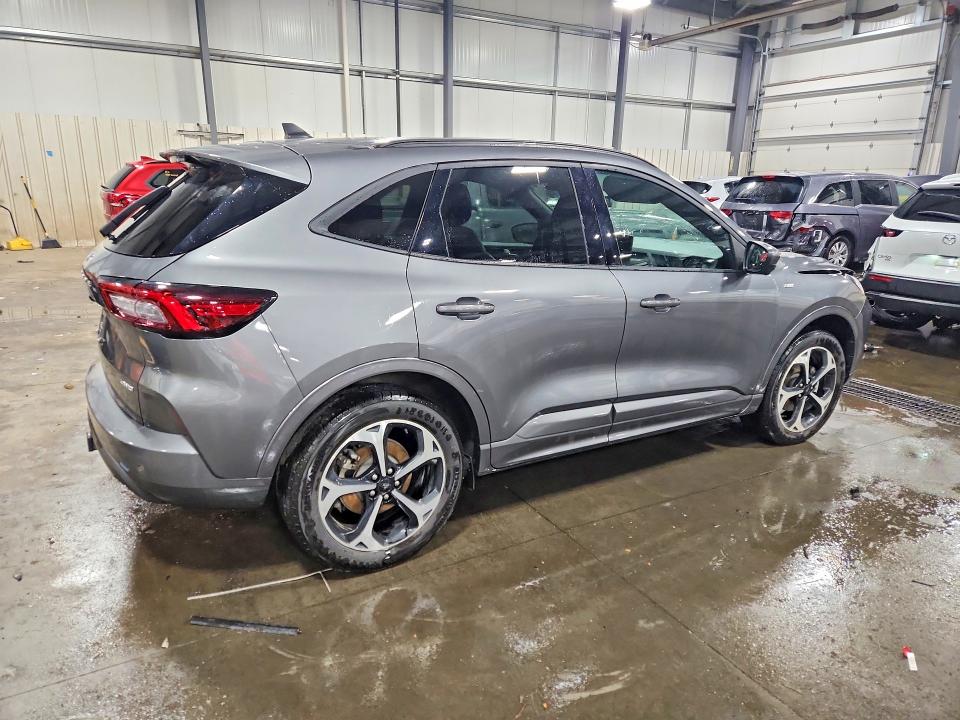 Photo 3 from auction – 2024 FORD ESCAPE with VIN 1FMCU9NA1RUB27591