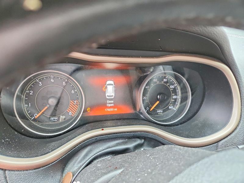 Foto 9 de la subasta – 2015 JEEP CHEROKEE con VIN 1C4PJMDS0FW705224