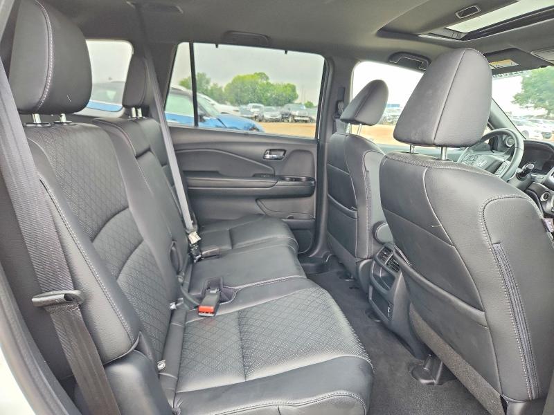 Photo 11 from auction – 2020 HONDA PASSPORT with VIN 5FNYF7H59LB001910