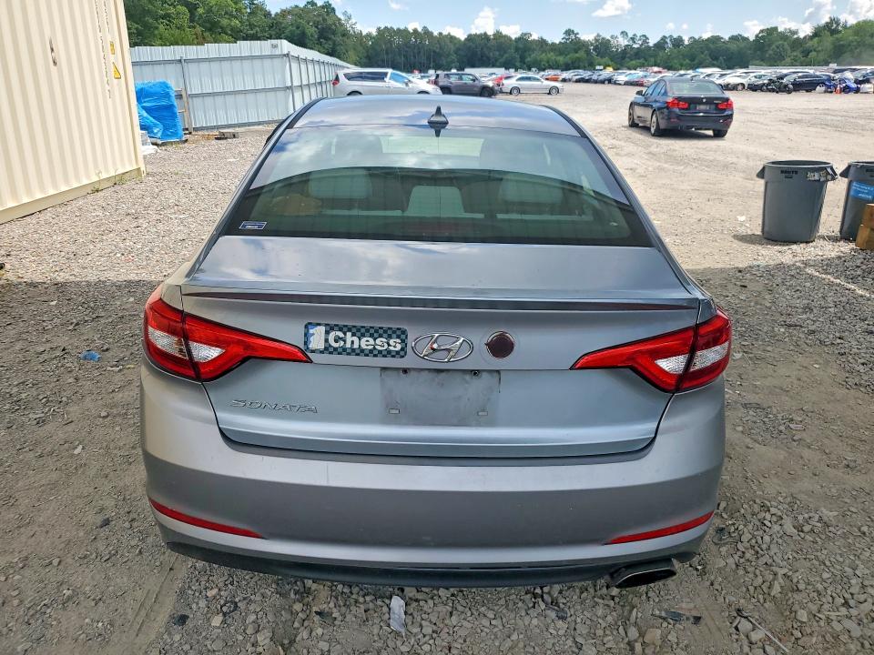 Photo 6 from auction – 2017 HYUNDAI SONATA with VIN 5NPE24AF2HH589206