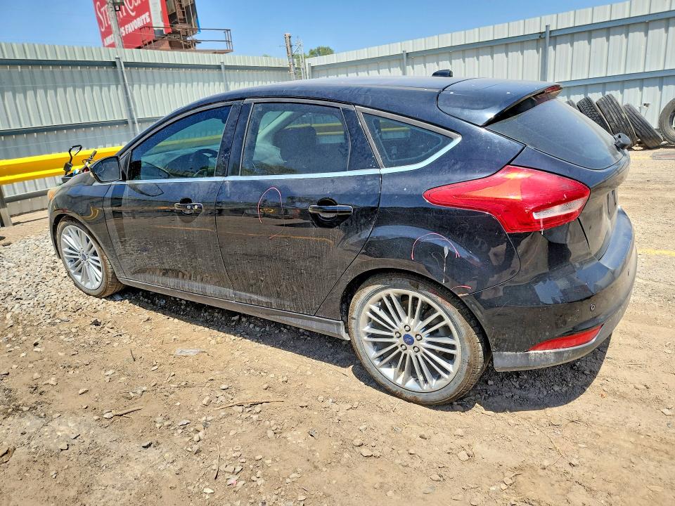 Photo 2 from auction – 2016 FORD FOCUS with VIN 1FADP3N25GL256223