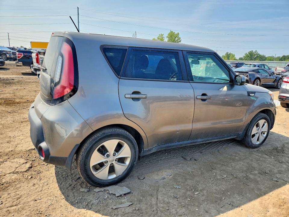 Photo 3 from auction – 2014 KIA SOUL with VIN KNDJN2A29E7053327