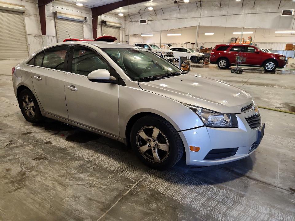 Photo 4 from auction – 2012 CHEVROLET CRUZE with VIN 1G1PF5SC8C7401205
