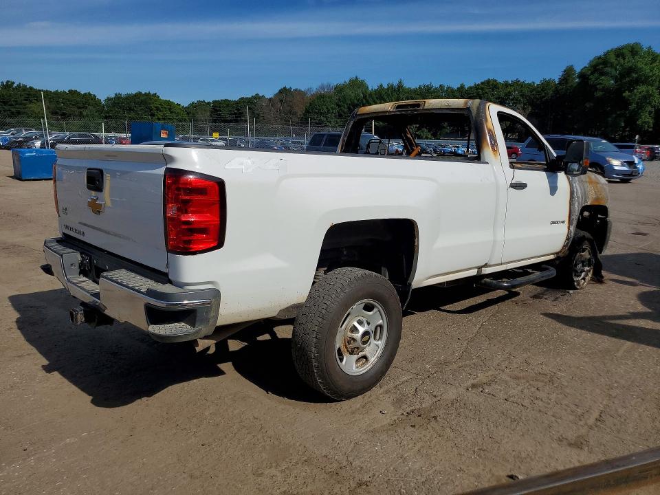 Photo 3 from auction – 2019 CHEVROLET SILVERADO with VIN 1GC0KREG3KF228448