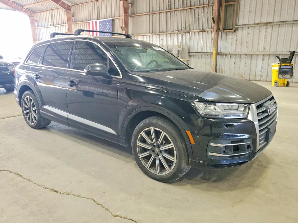 Photo 4 from auction – 2017 AUDI Q7 with VIN WA1LAAF75HD012275