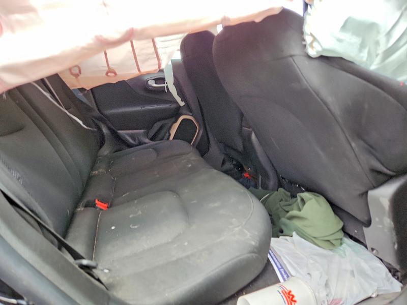 Photo 10 from auction – 2017 JEEP RENEGADE with VIN ZACCJBAB6HPG26633