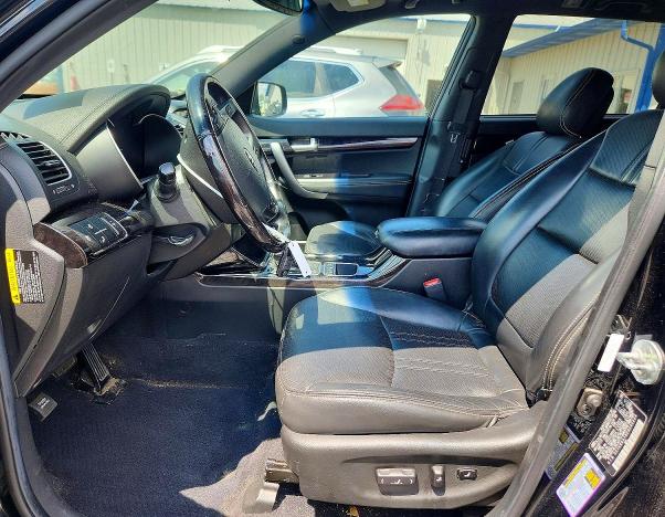 Photo 7 from auction – 2014 KIA SORENTO with VIN 5XYKW4A78EG540224
