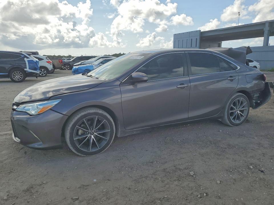 TOYOTA CAMRY 2015 with VIN 4T1BF1FK9FU056148 - Photo from auction