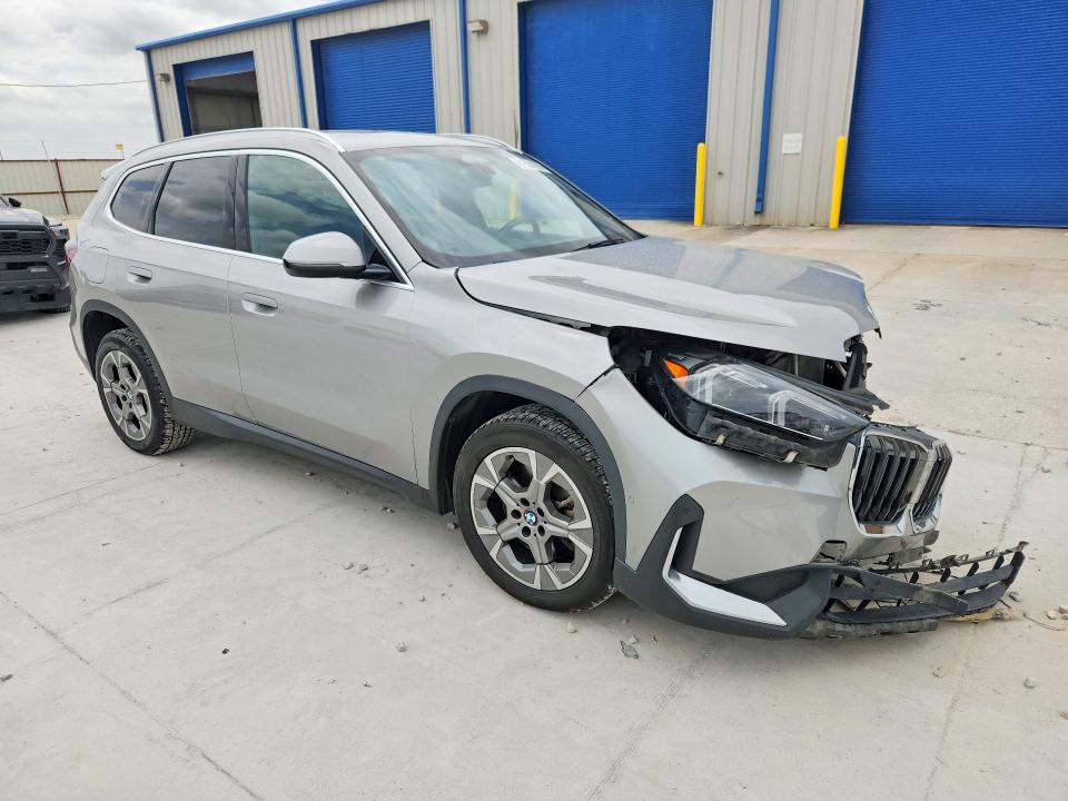 Photo 4 from auction – 2023 BMW X1 with VIN WBX73EF05P5W46015