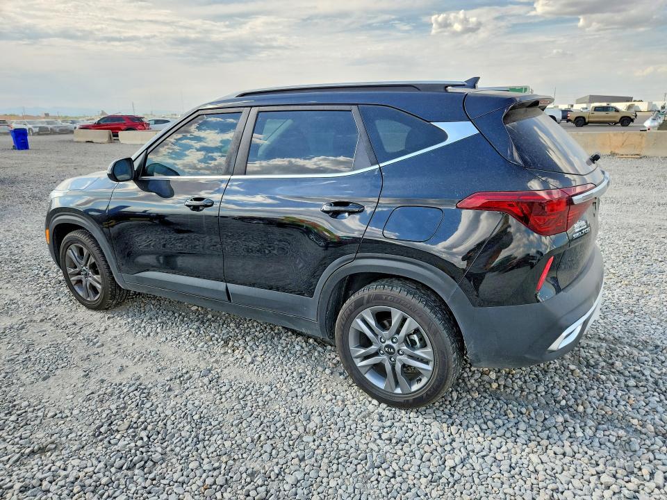 Photo 2 from auction – 2021 KIA SELTOS with VIN KNDEU2AA3M7105710