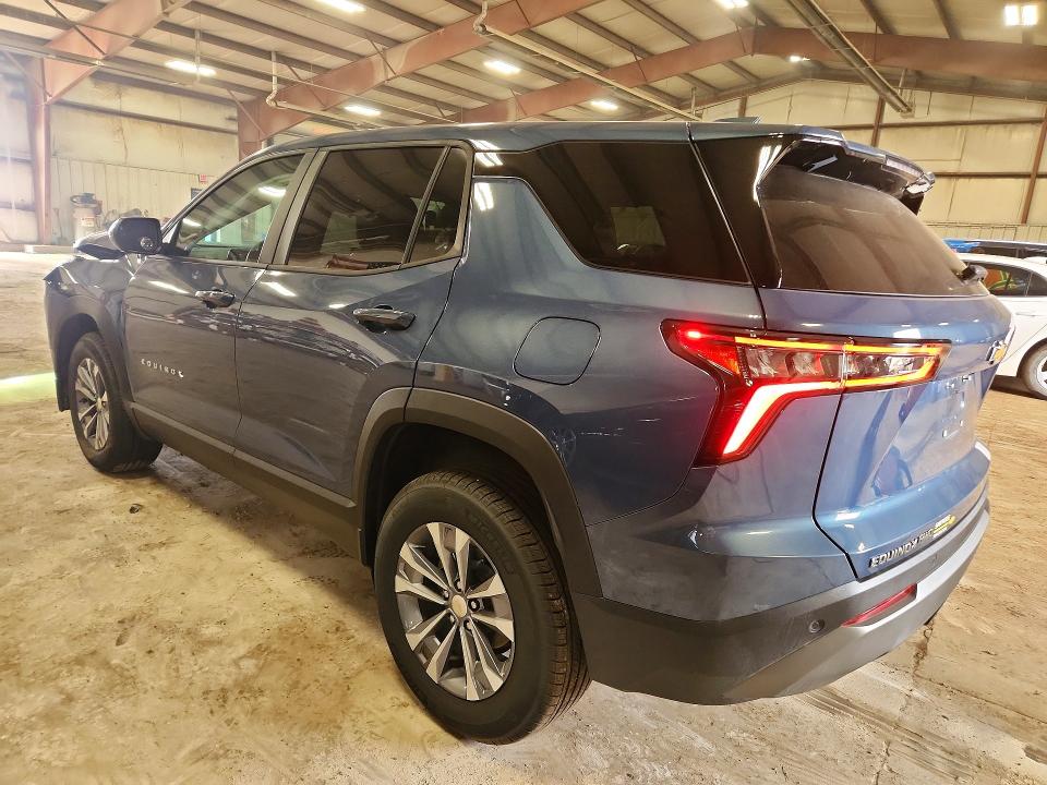 Фото 2 с аукциона – 2026 CHEVROLET EQUINOX с VIN 3GNAXPEG8TL288685