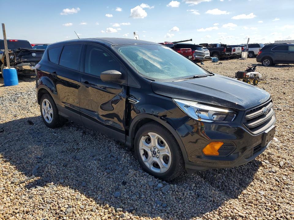Photo 4 from auction – 2017 FORD ESCAPE with VIN 1FMCU0F79HUB01754